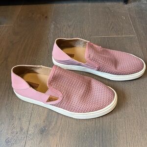 Olukai Pehuea Women’s Breathable Slip-On Shoes Sz 7.5 Rose